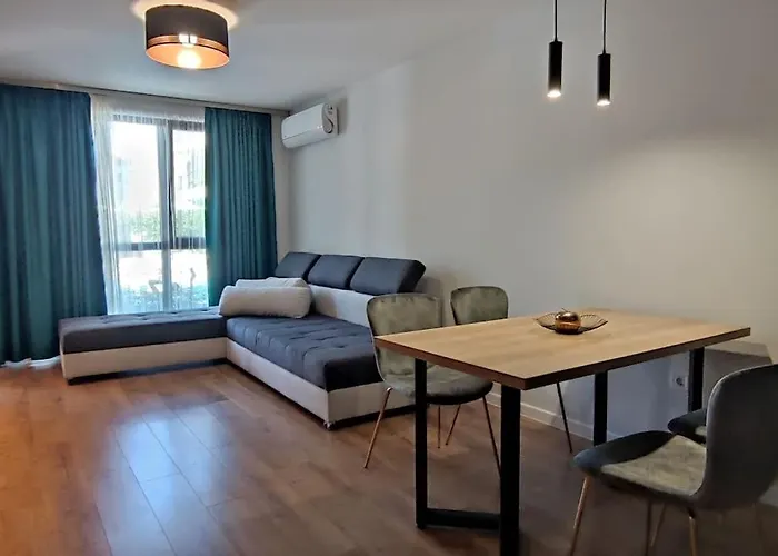 Apartment Happiness Included, Sarafovo