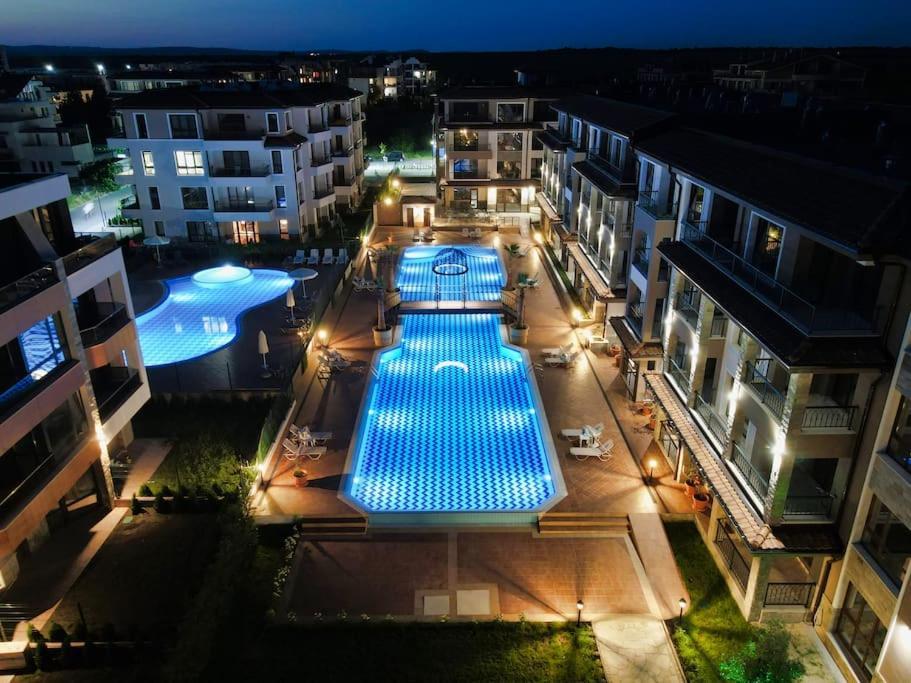 Happiness Included, Sarafovo Burgas